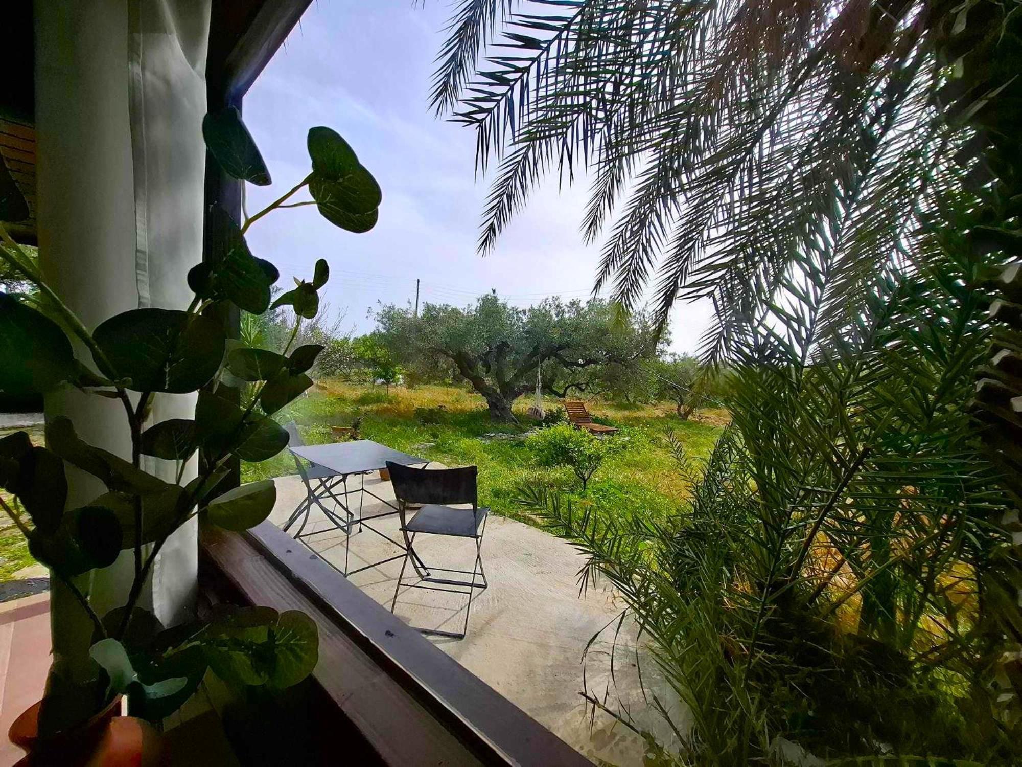Levantes Garden House - Keratokampos Luaran gambar