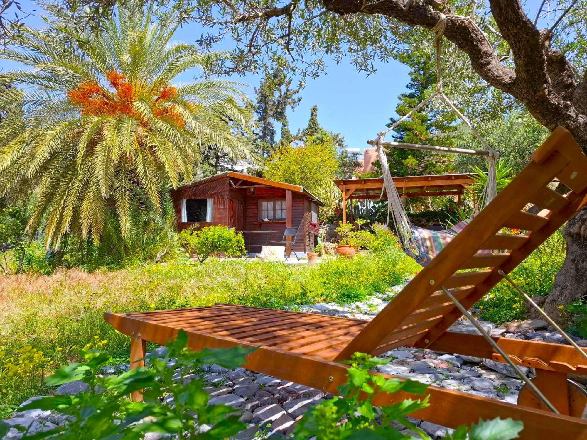 Levantes Garden House - Keratokampos Luaran gambar